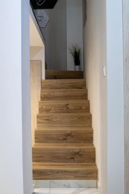 * Ck Modern Loft Near Seaside * Appartement Thessaloniki Buitenkant foto
